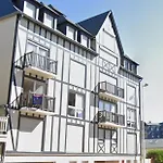 Cosy Deluxe - Centre Apartment *